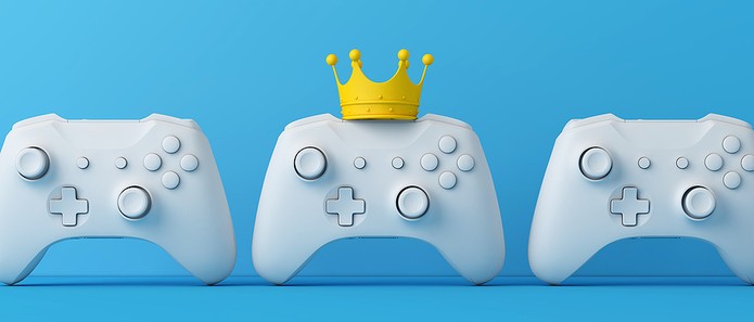 3D Game Controllers with Crown