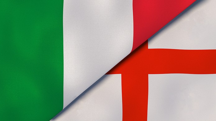 Flags of Italy and England