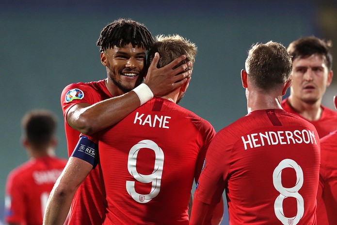 Harry Kane Celebrating with England Team Mates