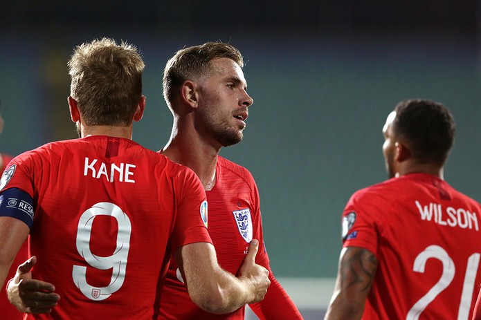 Harry Kane with Jordan Henderson Playing for England