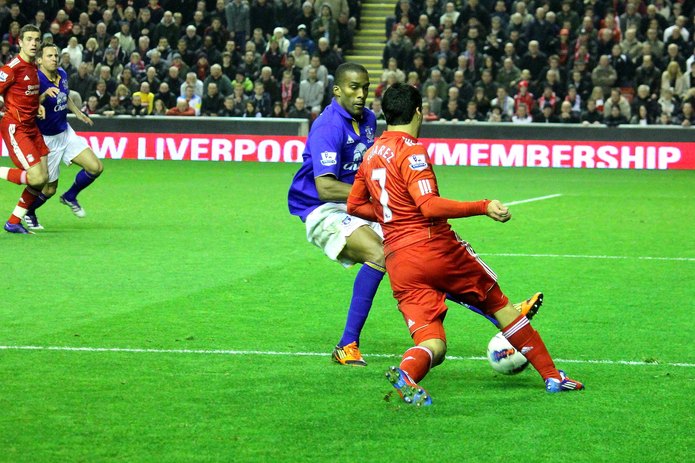 Luis Suarez Playing for Liverpool in 2012